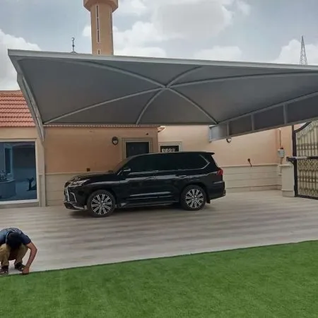 تركيب مظلات في نجران: الحل الأمثل لحماية المساحات المفتوحة