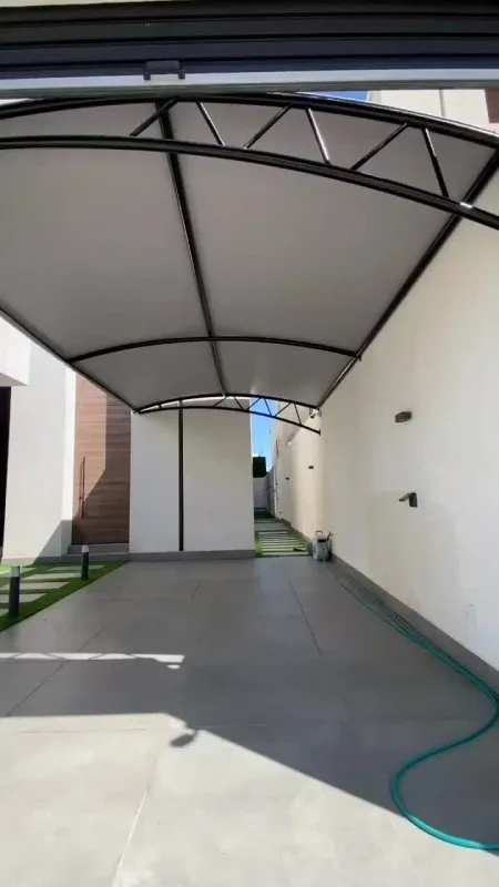 تركيب مظلات في نجران: الحل الأمثل لحماية المساحات المفتوحة