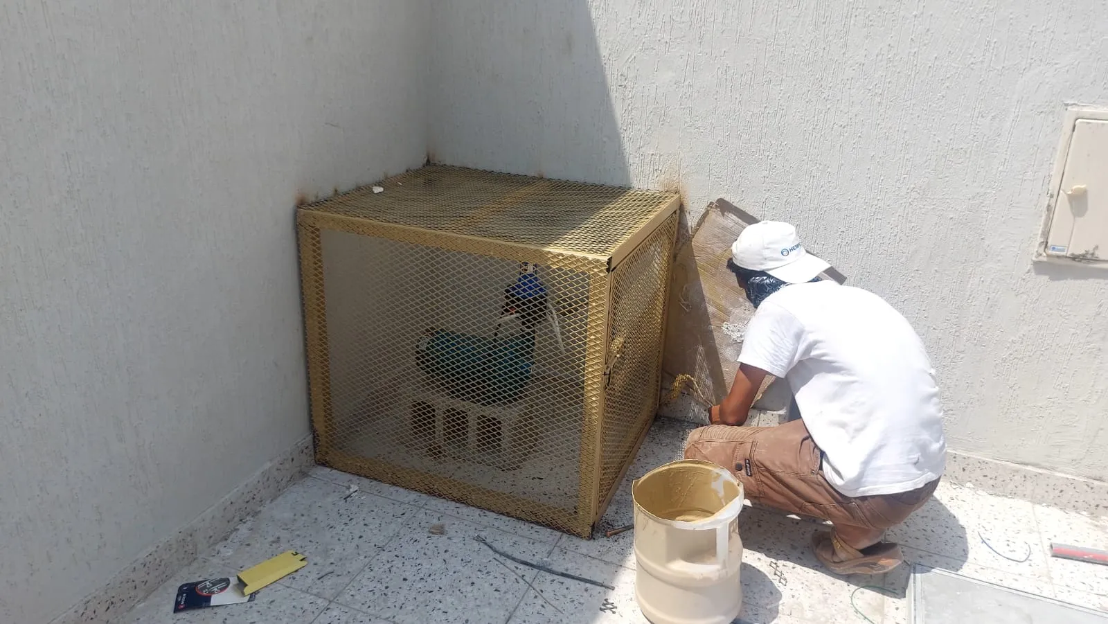 مظلات خزانات مظلات سخانات مظلات مكيفات مظلات السطح بالجنوب