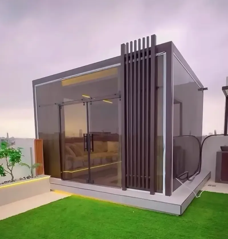 مقاول بناء مجالس زجاجية أنيقة وبسيطة بأقل تكلفة في أبها