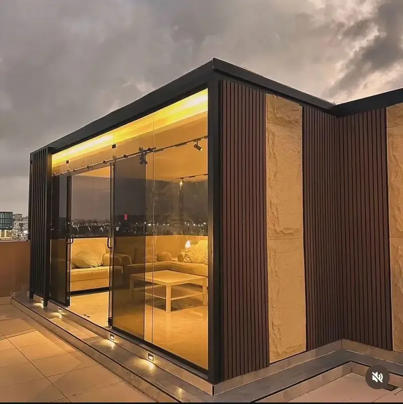 مقاول بناء مجالس زجاجية أنيقة وبسيطة بأقل تكلفة في أبها