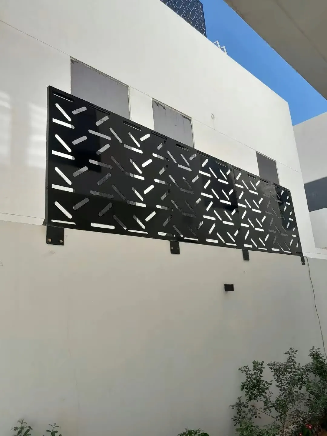 سواتر المنازل والفلل في أبها لأنواع، الأسعار، وأحدث سواتر