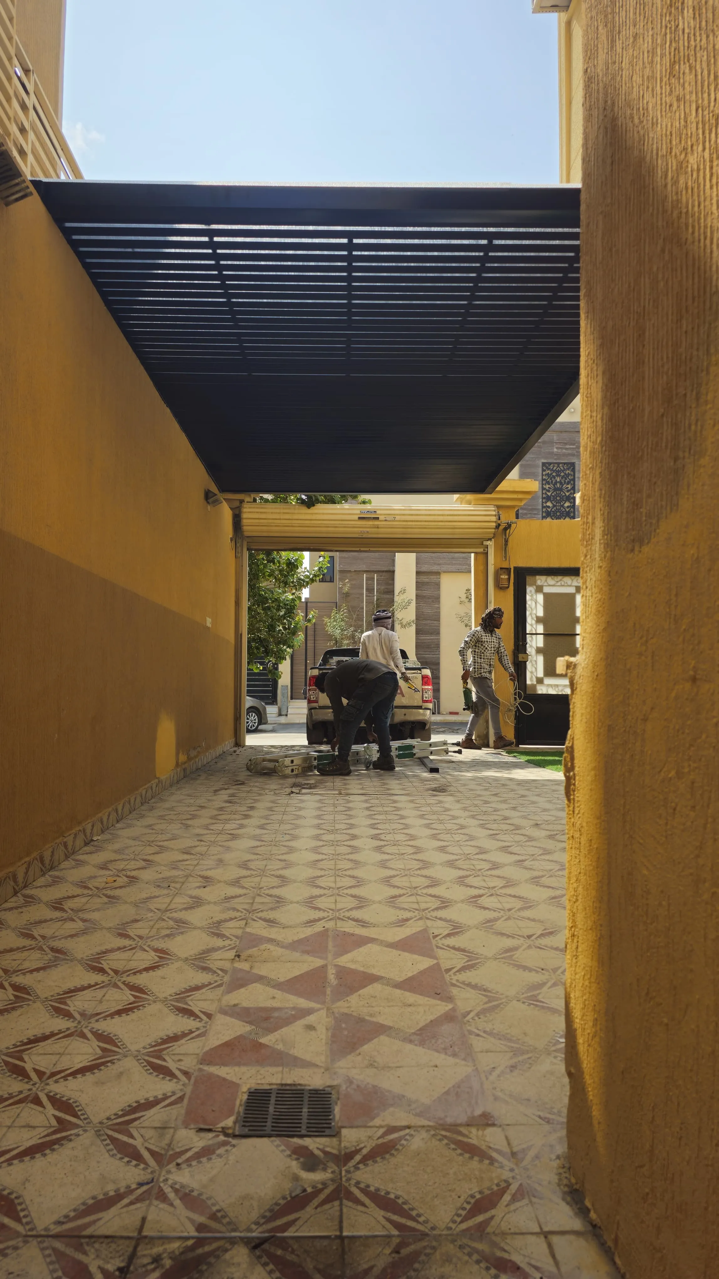 مظلات وسواتر في خميس مشيط لأحواش الفلل دليل الفخامة والحماية