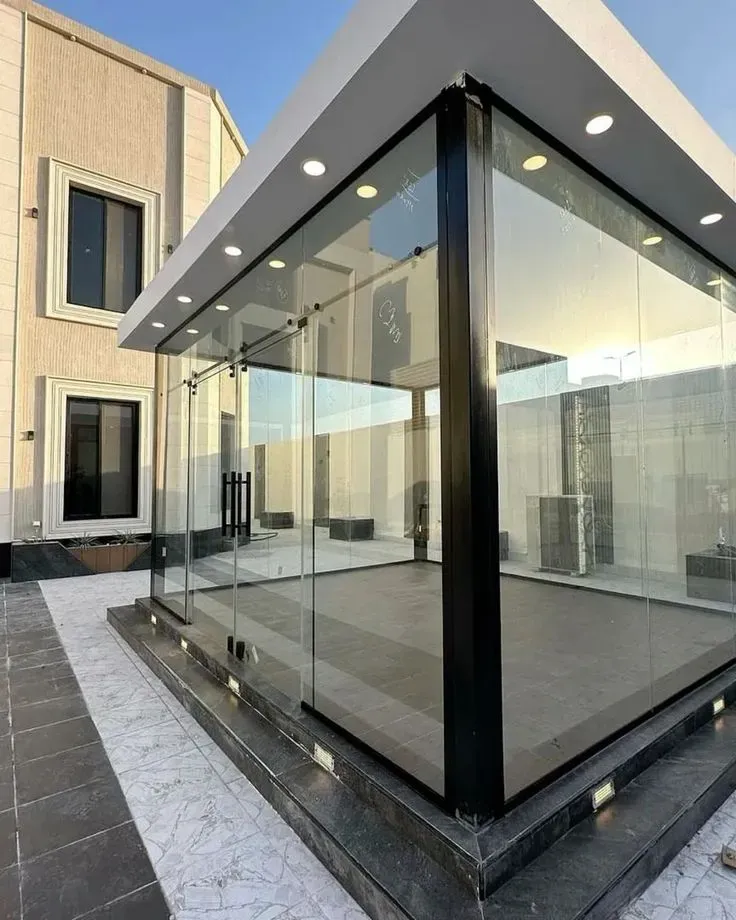 ارخص مقاول بناء مجلس خارجي زجاجي في الجنوب والنماص بالحوش