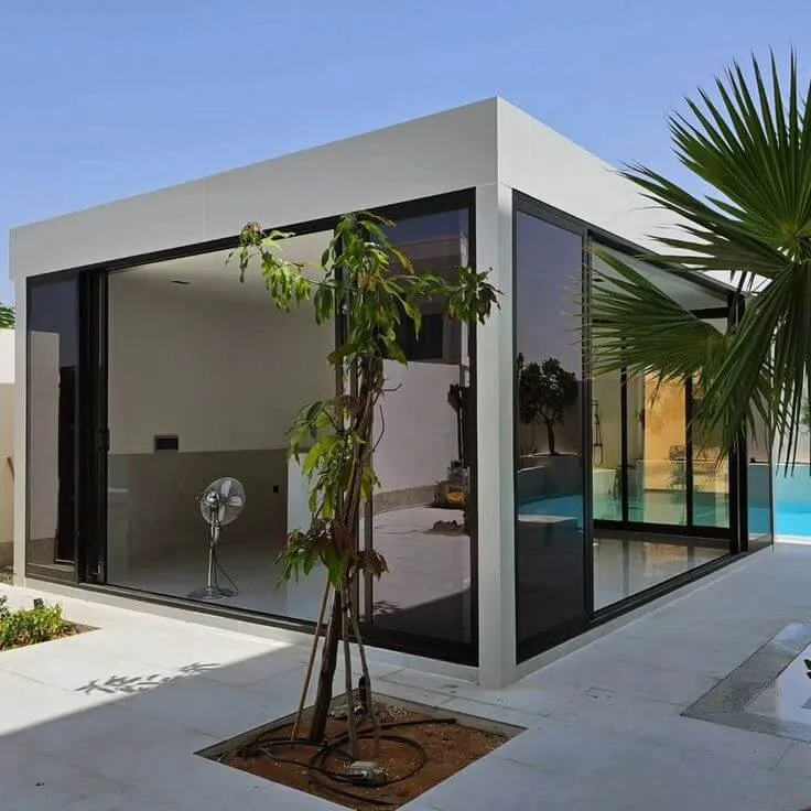 ملاحق خارجية| تركيب ملاحق ساندوتش بانل | ملاحق زجاجية فخمة 