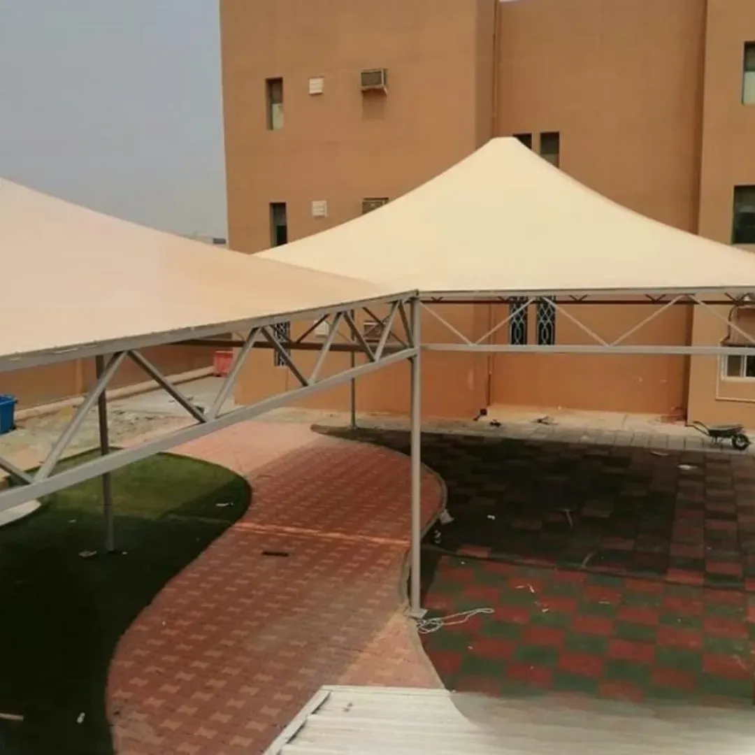 مظلات جلد PVC هرمية باخميس ميشط: الجودة والمتانة بأسلوب عصري