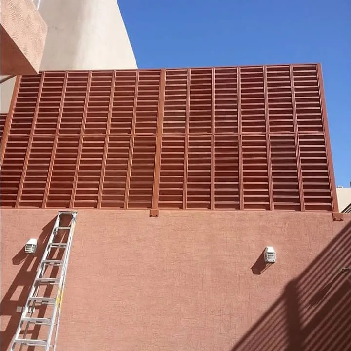 أنواع سواتر أحواش المنازل في الجنوب|دليل الأسعار والتركيب