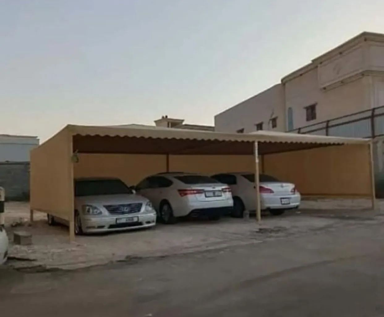 تركيب مظلات في عسير ونجران|بتصاميم حديثة بضمان 15 سنه 