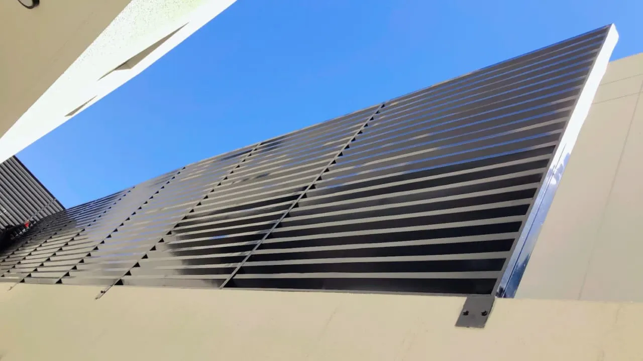 حداد مظلات وسواتر بالجنوب:اختيار أفضل الأنواع وأحدث التصاميم