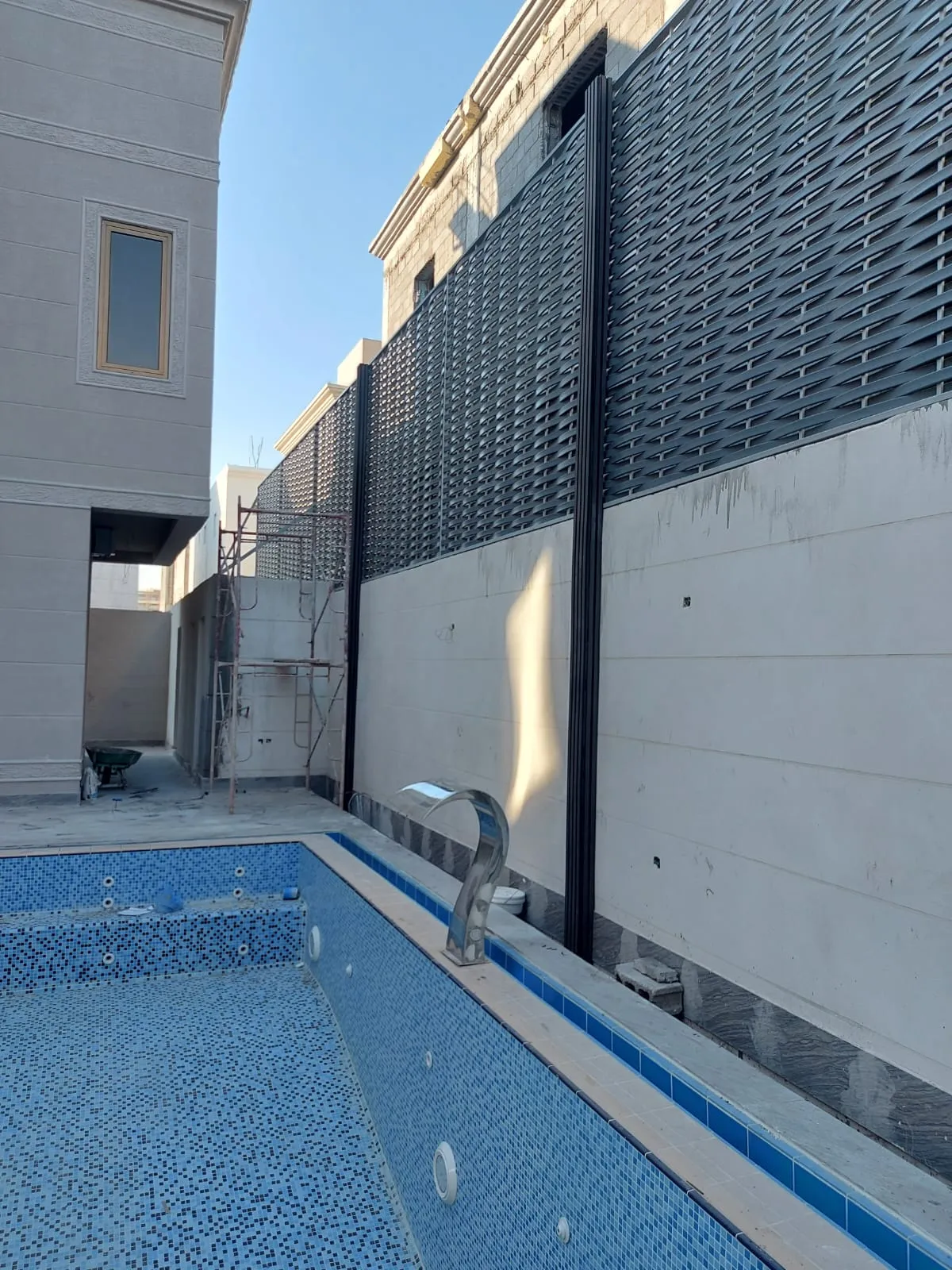 سواتر حديد في الجنوب وابهاء بأسعار مخفضه وبتصاميم حسب الطلب