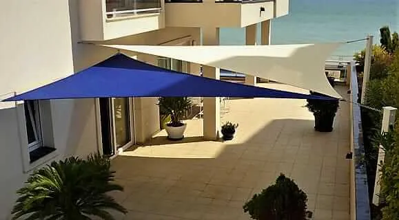 أفضل أنواع مظلات حدائق ومسابح بالجنوب وابهادليل شامل للأسعار