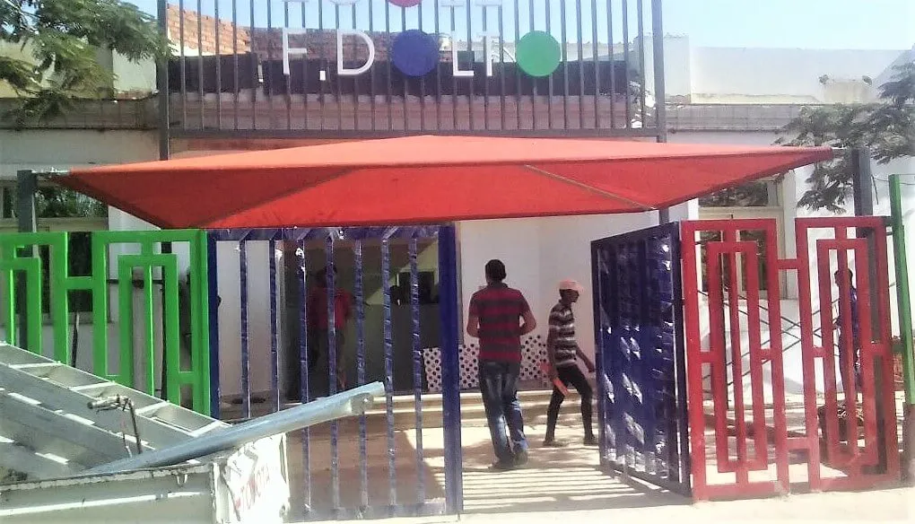 أفضل أنواع مظلات حدائق ومسابح بالجنوب وابهادليل شامل للأسعار