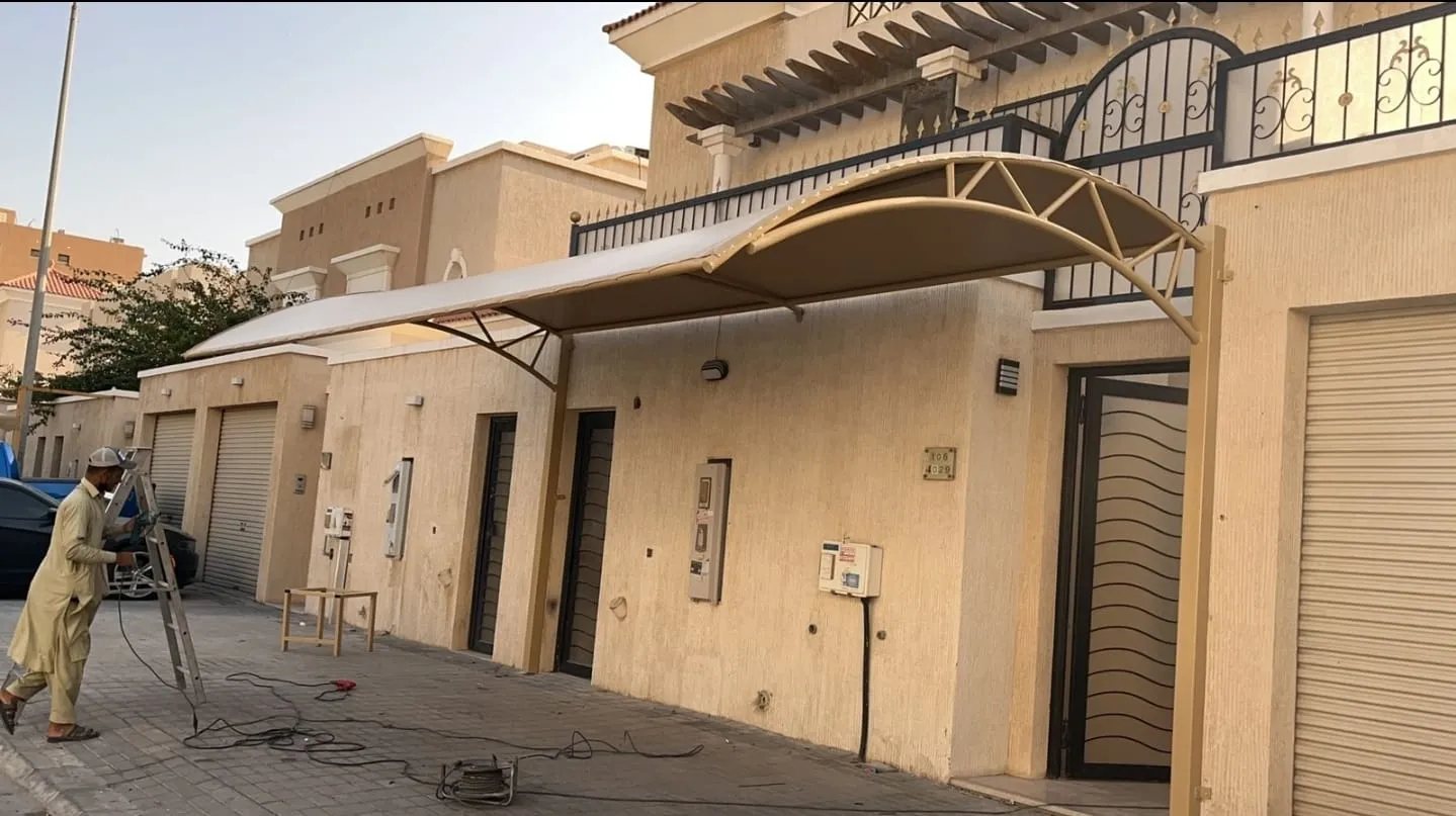 شركةمظلات سيارات حديثة في الجنوب في حي بدر:لأفضل الأنواع