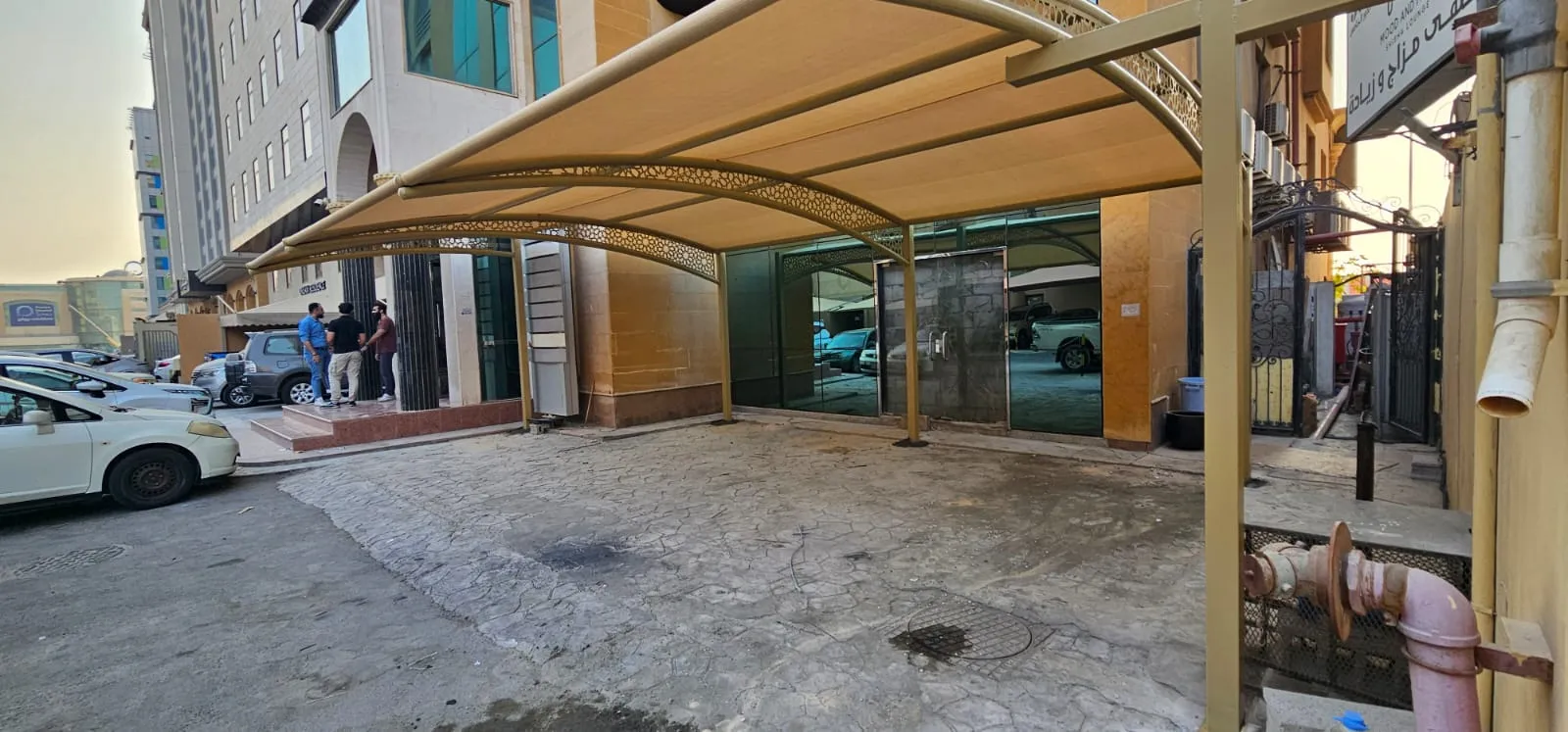 شركةمظلات سيارات حديثة في الجنوب في حي بدر:لأفضل الأنواع