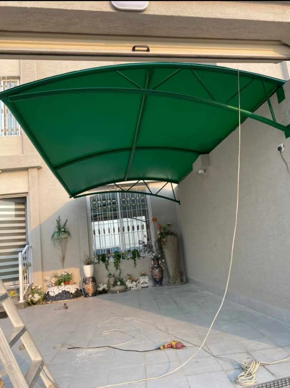 شركةمظلات سيارات حديثة في الجنوب في حي بدر:لأفضل الأنواع