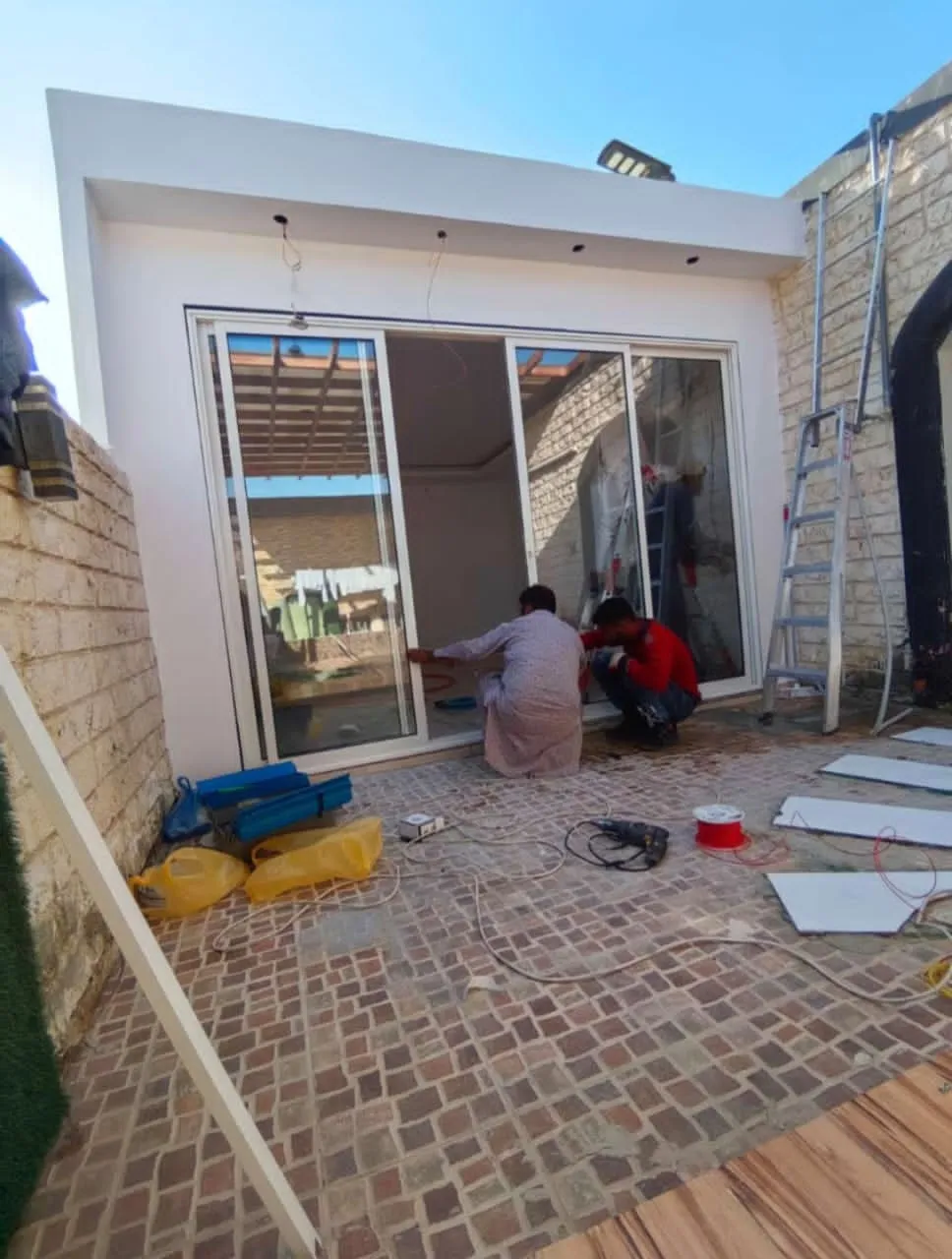 مجالس زجاجية وملاحق خارجيه فخمة بالجنوب وابها:تصاميم عصرية