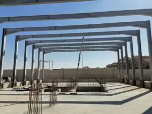 "أفضل شركة تركيب هناجر ومستودعات في خميس مشيط لعام 2026