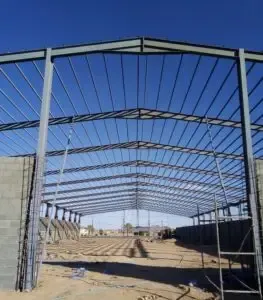 "أفضل شركة تركيب هناجر ومستودعات في خميس مشيط لعام 2026