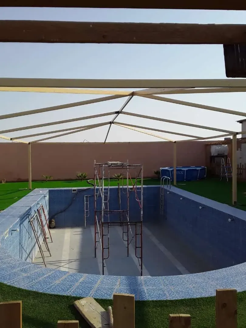 مظلات تغطية مسابح بالجنوب وابها حماية كاملة من الشمس والغبار