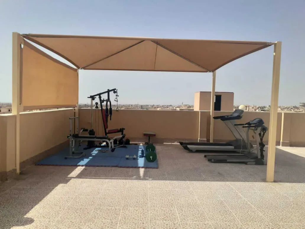 مظلات تغطية مسابح بالجنوب وابها حماية كاملة من الشمس والغبار