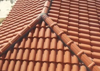 تركيب قرميد الأسطح والملاحق في الجنوب وعسير:الأنواع، الأسعار