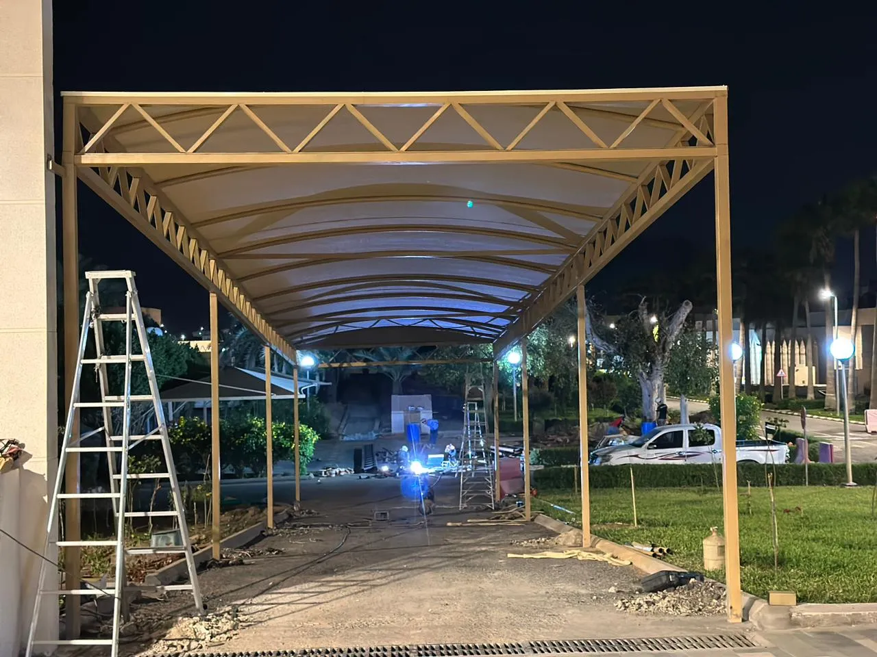 أفضل مظلات حدائق قماش بالجنوب واتصاميم مودرن وأسعار اقتصادية