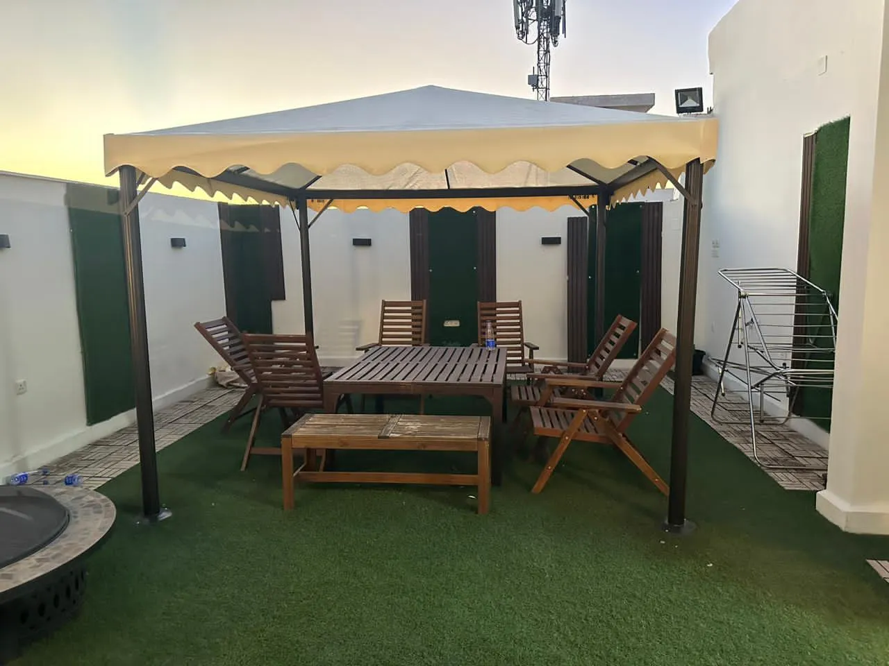 أفضل مظلات حدائق قماش بالجنوب واتصاميم مودرن وأسعار اقتصادية