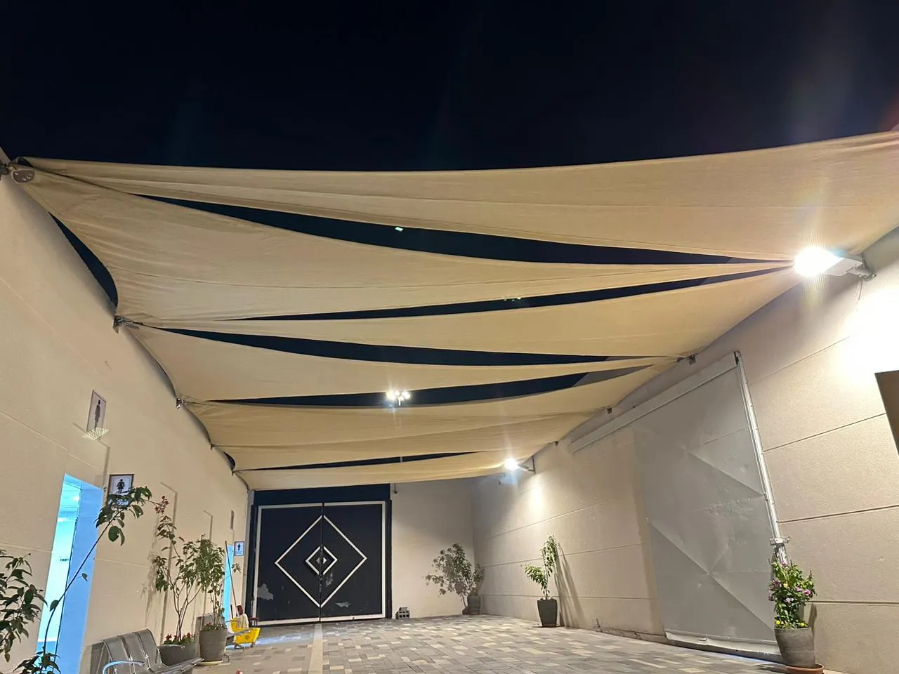 أفضل مظلات حدائق قماش بالجنوب واتصاميم مودرن وأسعار اقتصادية