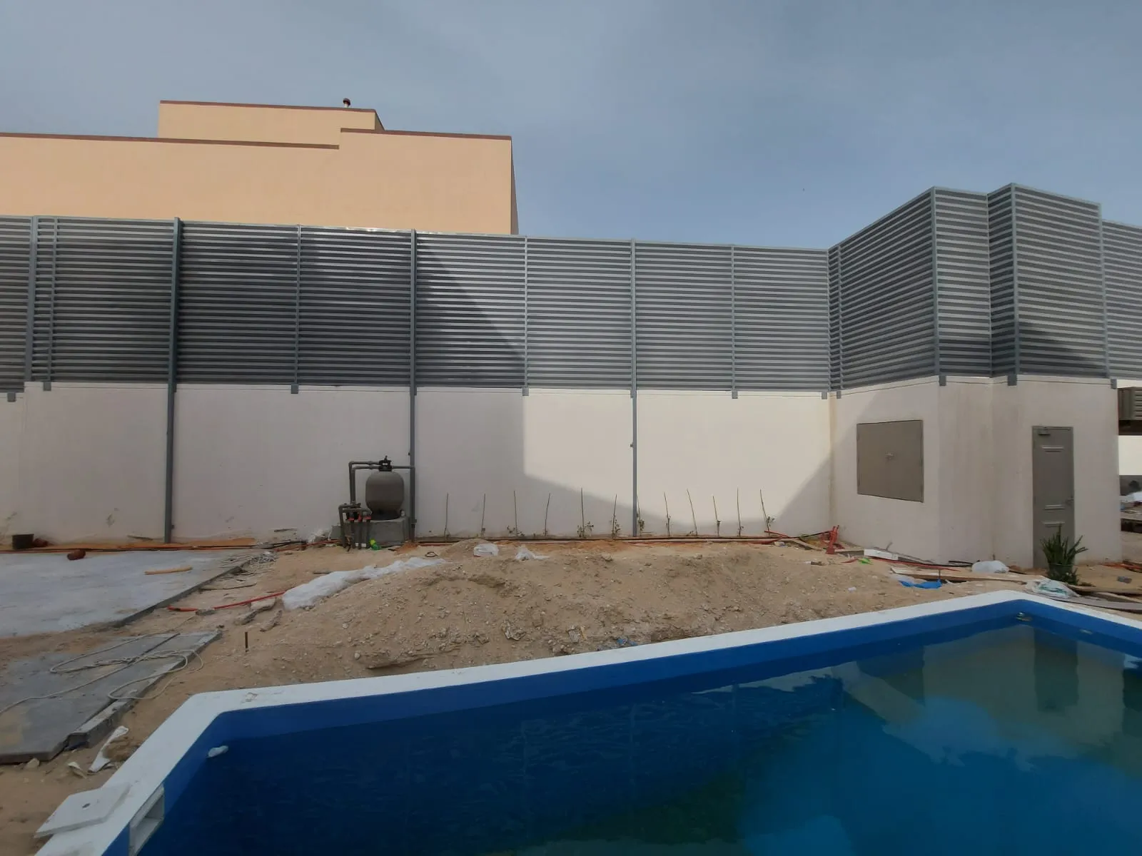 سواتر قص ليزرفي جميع احياء الجنوب: لأحدث التصاميم والمميزات