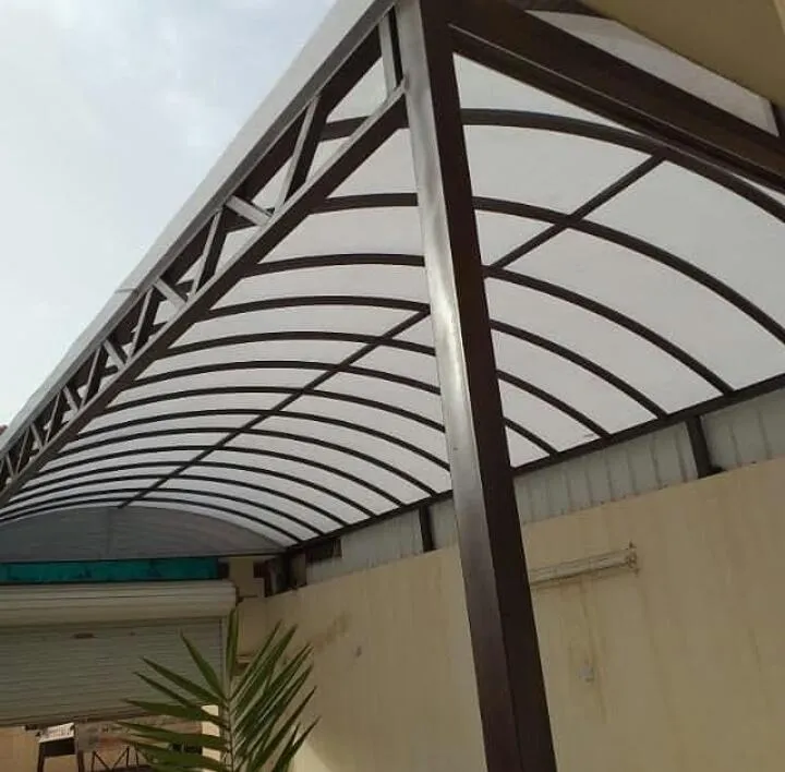 مظلات لكسان في جنوب المملكة:دليل الفخامة والحماية القصوى 