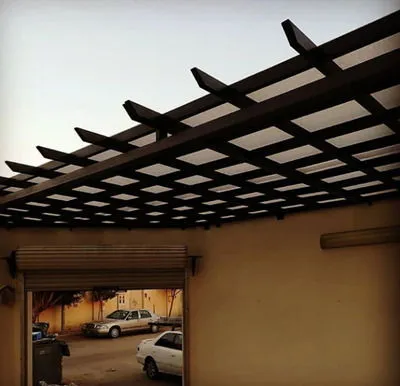 مظلات لكسان في جنوب المملكة:دليل الفخامة والحماية القصوى 