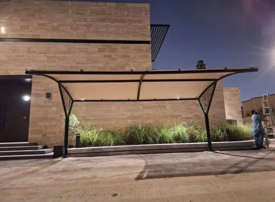 دليل شامل حول تركيب مظلات سيارات بالجنوب:الأنواع، الأسعار