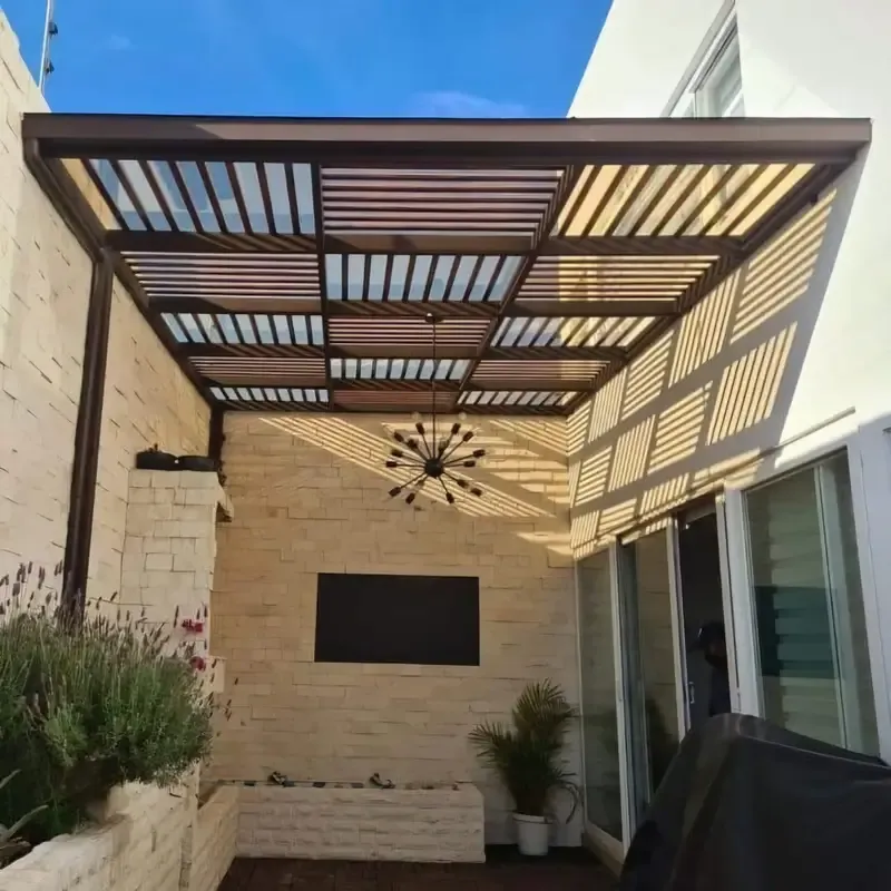 أفضل جلسات خارجية 2026 في أبها: دليل الفخامة والراحة وضمان