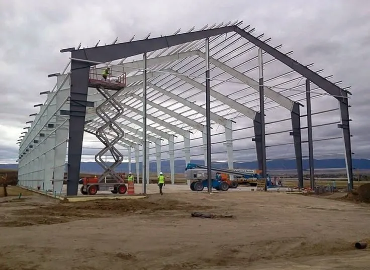 هناجر ومستودعات وغرف سندويش بانل في أبها:لأفضل الحلول