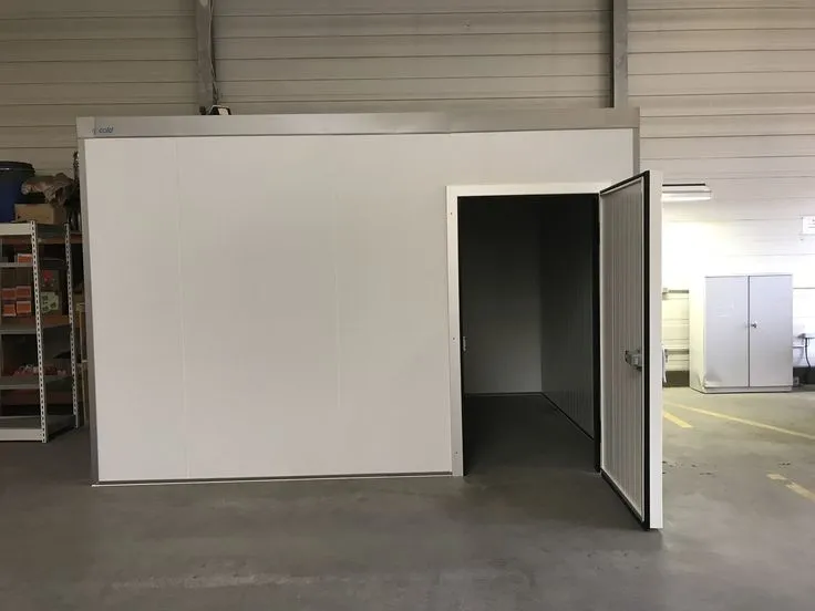 هناجر ومستودعات وغرف سندويش بانل في أبها:لأفضل الحلول