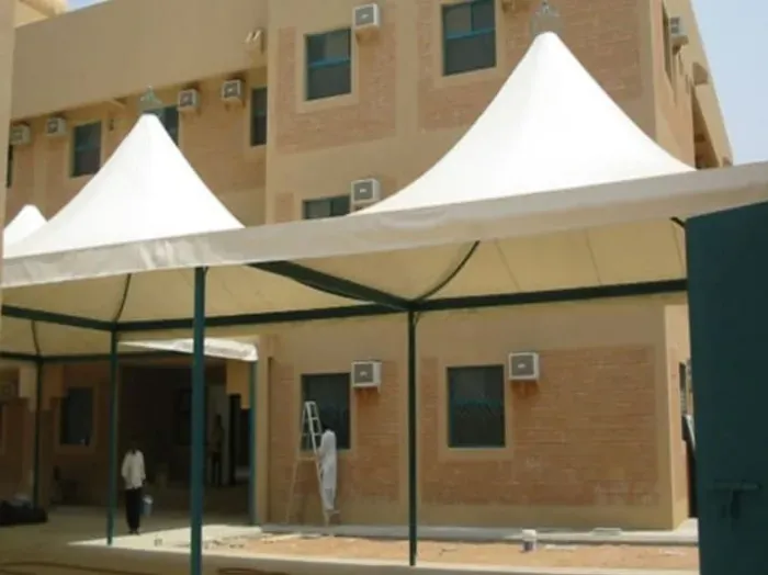 تركيب مظلات هرمية في أبها:أفضل أنواع وتصاميم المظلات الهرمية